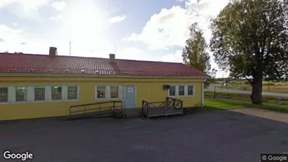 Industrilokaler till försäljning i Tierp - Bild från Google Street View Industrilokaler till försäljning i Tierp - Bild från Google Street View